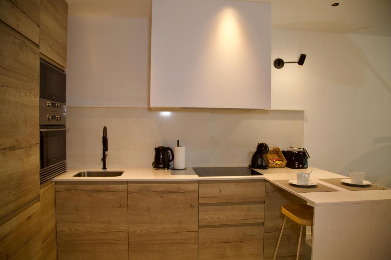 Suite 102 - 1 Bedroom Suite In Amando Perez Suites Ribadeo Exterior photo